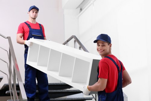 Self storage units in Ruxley for household and business items