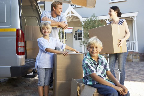 Customer booking and storage agreement details